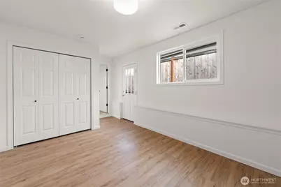 9812 S 212th St, Kent, WA 98031 - Photo 17