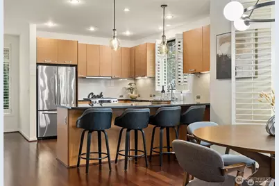 10590 NE 12th Street #106, Bellevue, WA 98004 - Photo 33