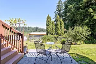 1273 SE Camano Dr, Camano Island, WA 98282 - Photo 27