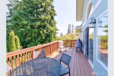 1273 SE Camano Drive, Camano Island, WA 98282 - Photo 11