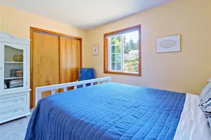 1273 SE Camano Dr, Camano Island, WA 98282 - Photo 19