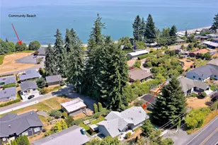 1273 SE Camano Dr, Camano Island, WA 98282 - Photo 31