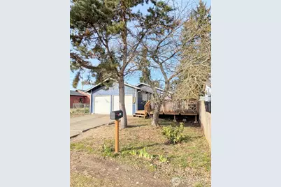 1710 W Young, Elma, WA 98541 - Photo 1