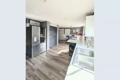 1710 W Young, Elma, WA 98541 - Photo 9