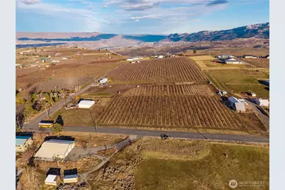 4105 Jim Smith Road, Wenatchee, WA 98801 - Photo 7