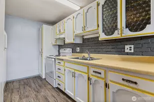 514 N Ash St, Omak, WA 98841 - Photo 31
