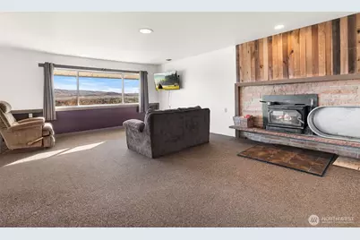 514 N Ash Street, Omak, WA 98841 - Photo 7