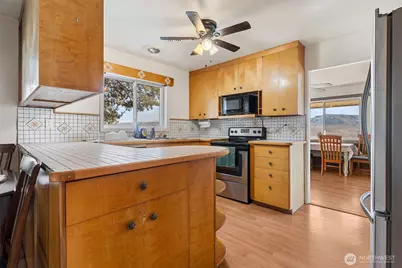 514 N Ash Street, Omak, WA 98841 - Photo 11