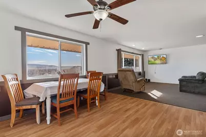 514 N Ash Street, Omak, WA 98841 - Photo 9