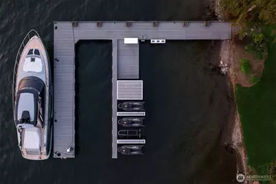 3639 Hunts Point Road, Hunts Point, WA 98004 - Photo 17