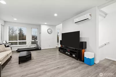 18813 Beardslee Boulevard #G, Bothell, WA 98011 - Photo 9