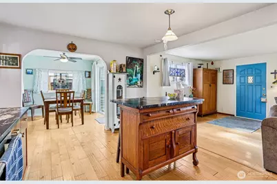 4913 W Sunnyside Boulevard, Marysville, WA 98270 - Photo 11