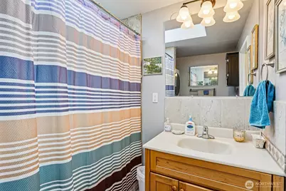 4913 W Sunnyside Boulevard, Marysville, WA 98270 - Photo 17