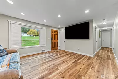 621 Crockett Lake Drive, Coupeville, WA 98239 - Photo 3