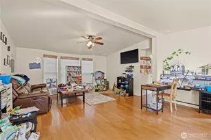 7309 155th St E, Puyallup, WA 98375 - Photo 5