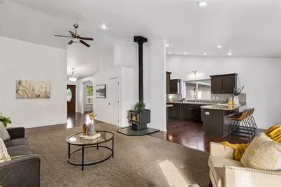 16911 Flume Road SE, Yelm, WA 98597 - Photo 5