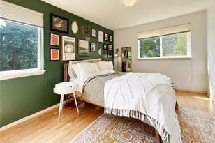 12050 15th Ave NE, Seattle, WA 98125 - Photo 9