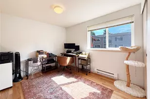 12050 15th Ave NE, Seattle, WA 98125 - Photo 11