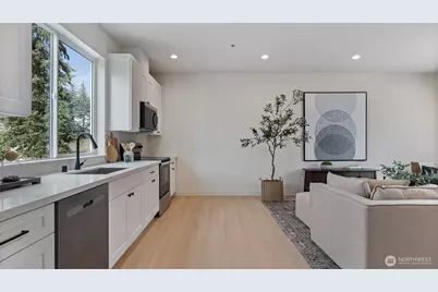 225 106th Street SW #A4, Everett, WA 98204 - Photo 5