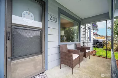 211 30th St, Hoquiam, WA 98550 - Photo 3