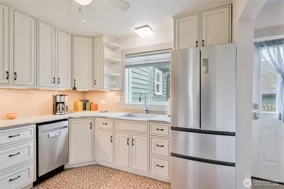 3515 Columbia Heights Road, Longview, WA 98632 - Photo 9