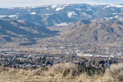 621 Upper Daniels Drive, East Wenatchee, WA 98802 - Photo 11