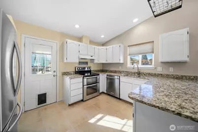 1816 NE 3rd Street, East Wenatchee, WA 98802 - Photo 11