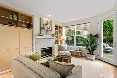 3900 2nd Avenue NE #207, Seattle, WA 98105 - Photo 21