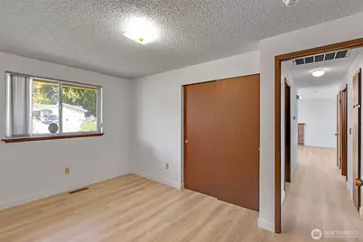 7631 Buckthorn Drive NE, Bremerton, WA 98311 - Photo 29