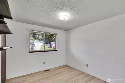 7631 Buckthorn Drive NE, Bremerton, WA 98311 - Photo 19