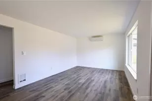 814 5th St, Steilacoom, WA 98388 - Photo 11