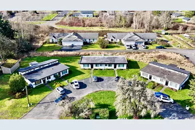 814 5th St, Steilacoom, WA 98388 - Photo 3