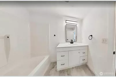 814 5th St, Steilacoom, WA 98388 - Photo 11