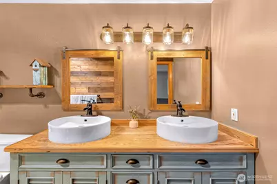 793 Summerset Way, Sedro Woolley, WA 98284 - Photo 17