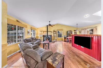 793 Summerset Way, Sedro Woolley, WA 98284 - Photo 5