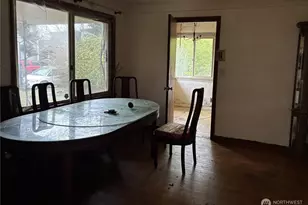 9208 17th Ave SW, Seattle, WA 98106 - Photo 3