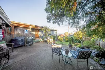 6404 N Five Views Road, Tacoma, WA 98407 - Photo 3