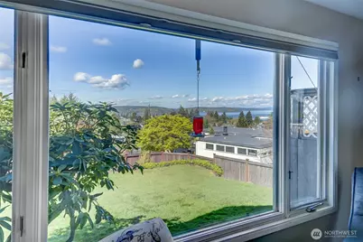 6404 N Five Views Road, Tacoma, WA 98407 - Photo 7
