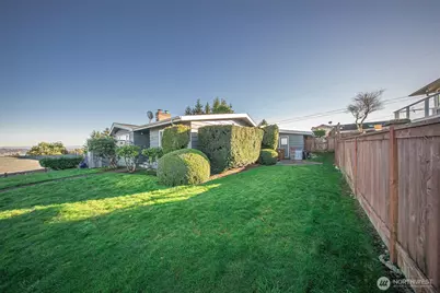 6404 N Five Views Road, Tacoma, WA 98407 - Photo 7