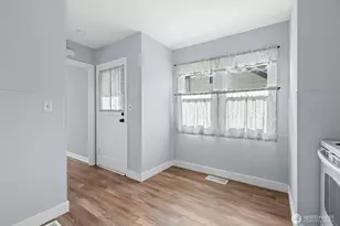 312 17th St NW, Puyallup, WA 98371 - Photo 11