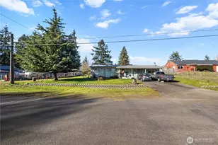 721 134th St S, Tacoma, WA 98444 - Photo 17