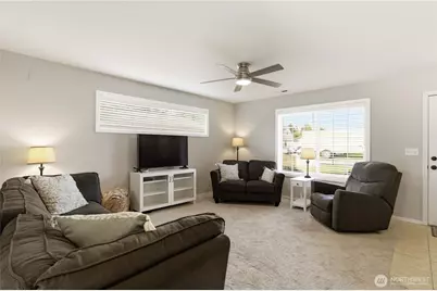 2406 34th Avenue, Longview, WA 98632 - Photo 7