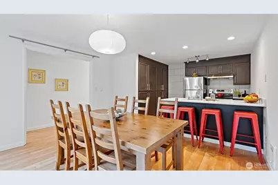 152 SW 200th Street, Normandy Park, WA 98166 - Photo 3