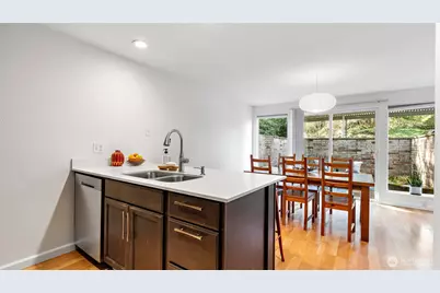 152 SW 200th Street, Normandy Park, WA 98166 - Photo 7