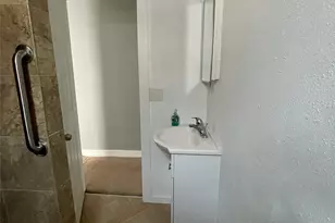 517 Emerson Ave, Hoquiam, WA 98550 - Photo 11