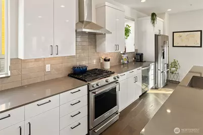 9614 NE 183rd Street #D, Bothell, WA 98011 - Photo 9