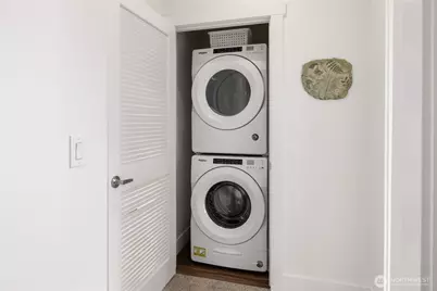 9614 NE 183rd Street #D, Bothell, WA 98011 - Photo 23