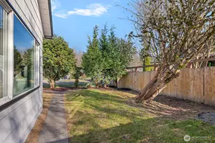 8164 Falls Ave SE, Snoqualmie, WA 98065 - Photo 23