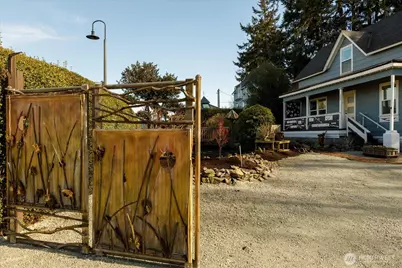 220 Morris Street, La Conner, WA 98257 - Photo 5