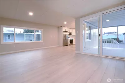 18501 52nd Avenue #62, Lynnwood, WA 98037 - Photo 7